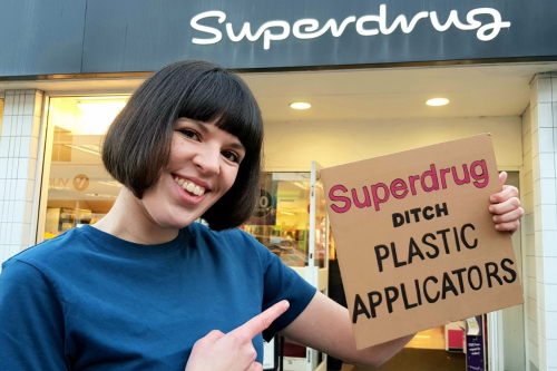 Plastic-free sanitary products