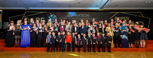 Dominic Lai, AS Watson Group Managing Director, celebrates the store teams’ success with 47 winning store managers